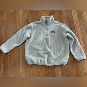 Patagonia womens XL Light oatmeal color 1/4 Zip-up Teddy bear jacket sweater